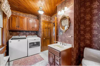 153 Eleventh, Lowell, MA 01850 - Photo 12