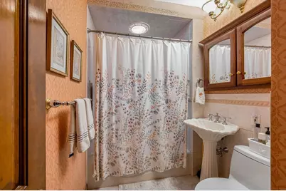 153 Eleventh, Lowell, MA 01850 - Photo 24