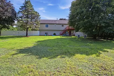 54 Hampden Ln, Agawam, MA 01001 - Photo 32