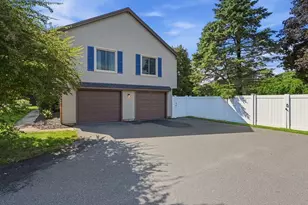 54 Hampden Ln, Agawam, MA 01001 - Photo 34