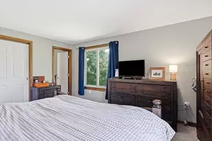 54 Hampden Ln, Agawam, MA 01001 - Photo 16