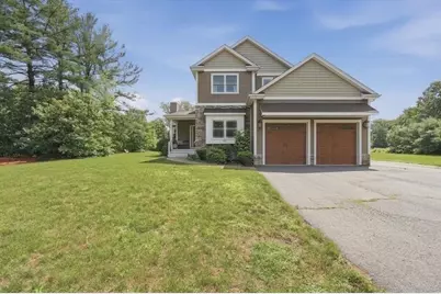 223 Tiffany St, Attleboro, MA 02703 - Photo 2