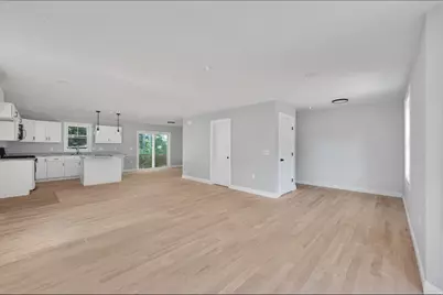 299 Quincy St, Building 3 #3, Holbrook, MA 02343 - Photo 4