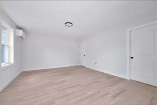299 Quincy St Building 3, Holbrook, MA 02343 - Photo 6