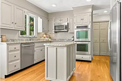29 Smithshire Estates, Andover, MA 01810 - Photo 8