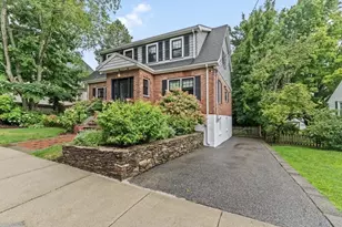 90 Leicester, Boston, MA 02135 - Photo 34