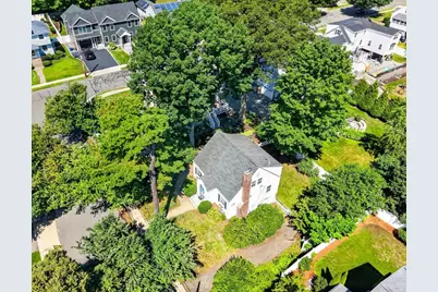 4 Sherman Road, Stoneham, MA 02180 - Photo 36