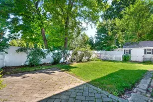 4 Sherman Rd, Stoneham, MA 02180 - Photo 28