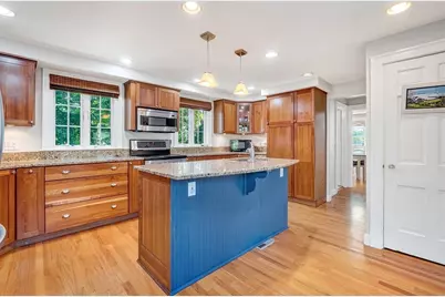 4 Sherman Road, Stoneham, MA 02180 - Photo 12