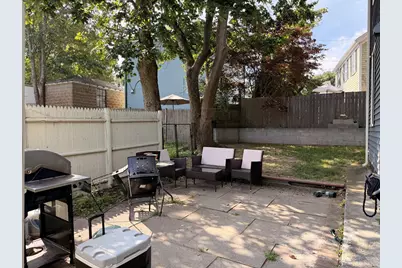 17 Davis St #1, Plymouth, MA 02360 - Photo 4