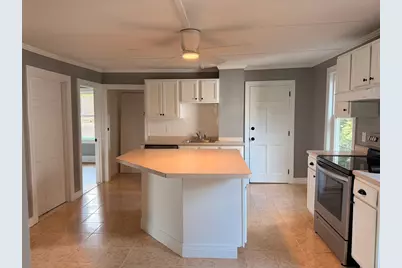 17 Davis St #1, Plymouth, MA 02360 - Photo 6