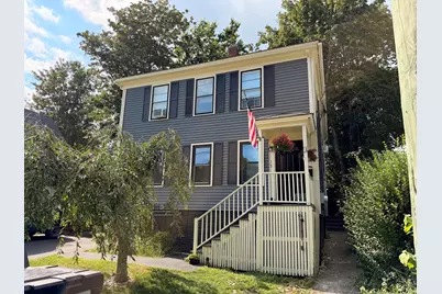 17 Davis St #1, Plymouth, MA 02360 - Photo 2