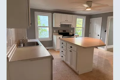 17 Davis St #1, Plymouth, MA 02360 - Photo 8