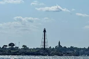 24 Oak St, Marblehead, MA 01945 - Photo 16
