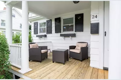 24 Oak Street, Marblehead, MA 01945 - Photo 2