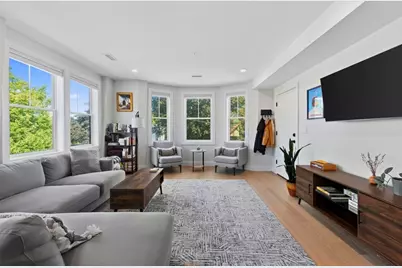 52 West Emerson St #6, Melrose, MA 02176 - Photo 10