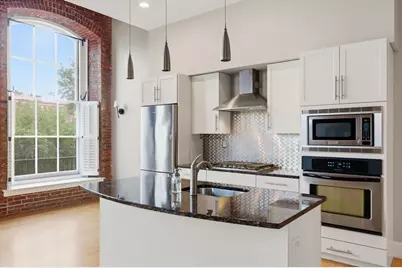 30 Market St #1, Lowell, MA 01852 - Photo 8