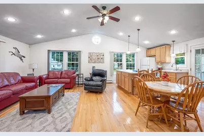 7 Draper Dr, Wilmington, MA 01887 - Photo 32
