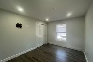 129 Pleasant St, Weymouth, MA 02190 - Photo 10