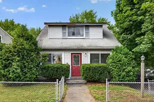 12 Hurd Ave, Saugus, MA 01906 - Photo 1