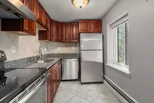 133 Beaconsfield Rd, Brookline, MA 02445 - Photo 2