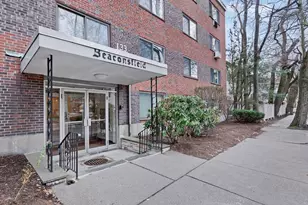 133 Beaconsfield Rd, Brookline, MA 02445 - Photo 1