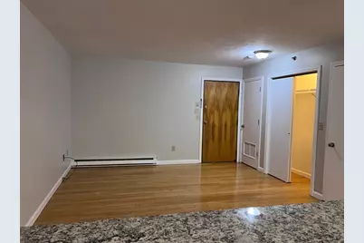 71 Edgeworth St #16, Worcester, MA 01605 - Photo 8
