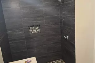 4 Michelangelo St, Boston, MA 02113 - Photo 18