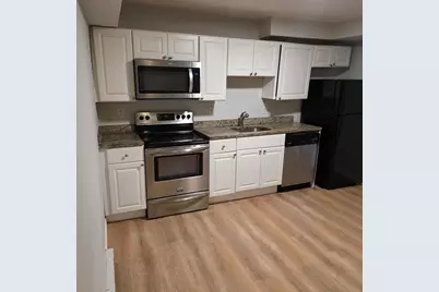 4 Michelangelo St #1, Boston, MA 02113 - Photo 4