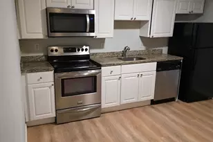 4 Michelangelo St, Boston, MA 02113 - Photo 4