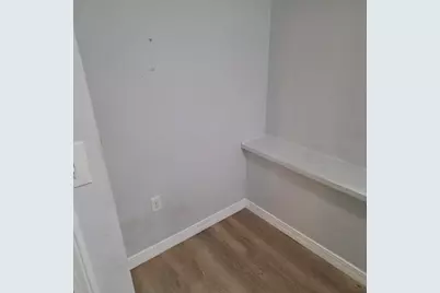 4 Michelangelo St #1, Boston, MA 02113 - Photo 12
