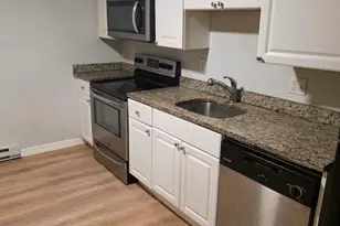 4 Michelangelo St, Boston, MA 02113 - Photo 4