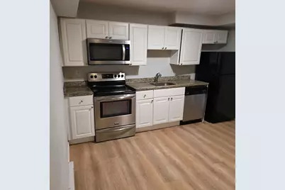 4 Michelangelo St #1, Boston, MA 02113 - Photo 2