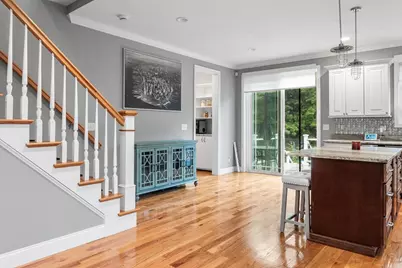 10 Stone St #1, Auburn, MA 01527 - Photo 4