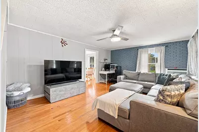 38 Belmont Street, Fitchburg, MA 01420 - Photo 6