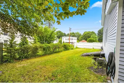 38 Belmont Street, Fitchburg, MA 01420 - Photo 22