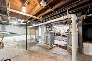 38 Belmont St, Fitchburg, MA 01420 - Photo 20