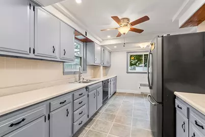 50 Stearns Ave, Medford, MA 02155 - Photo 16
