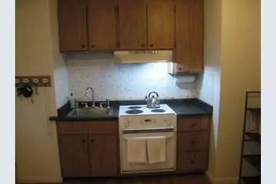 34 Charter St #4B, Boston, MA 02113 - Photo 4