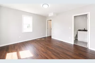 19 Mason St, Taunton, MA 02780 - Photo 10