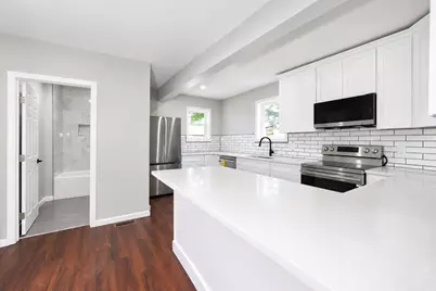 19 Mason St, Taunton, MA 02780 - Photo 6