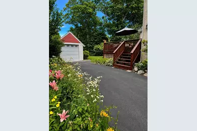 10 Fern Circle, Brockton, MA 02301 - Photo 42