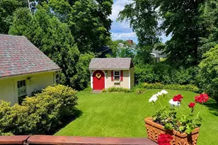 10 Fern Cir, Brockton, MA 02301 - Photo 12