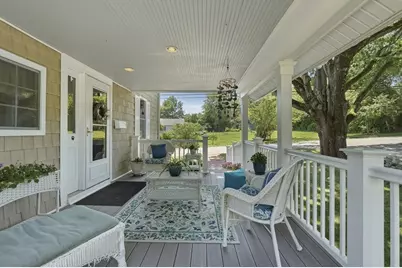 61 Houlton Street, Swansea, MA 02777 - Photo 4