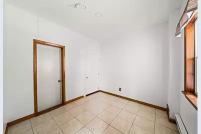 952 Bridge St, Lowell, MA 01850 - Photo 14