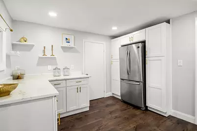 952 Bridge St, Lowell, MA 01850 - Photo 18