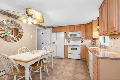 7 Draper Dr, Wilmington, MA 01887 - Photo 8