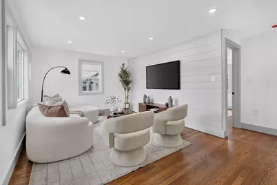 8 Bartlett St, Peabody, MA 01960 - Photo 18