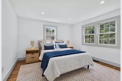 8 Bartlett St, Peabody, MA 01960 - Photo 14