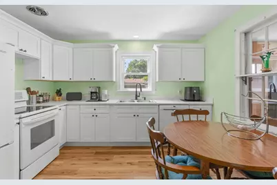 14 Angela Ter, Brockton, MA 02301 - Photo 12